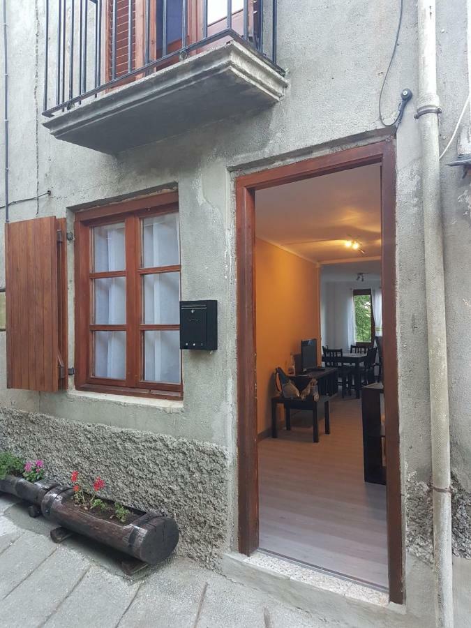Casa Ponet Villa Valencia D'Aneu Exterior foto